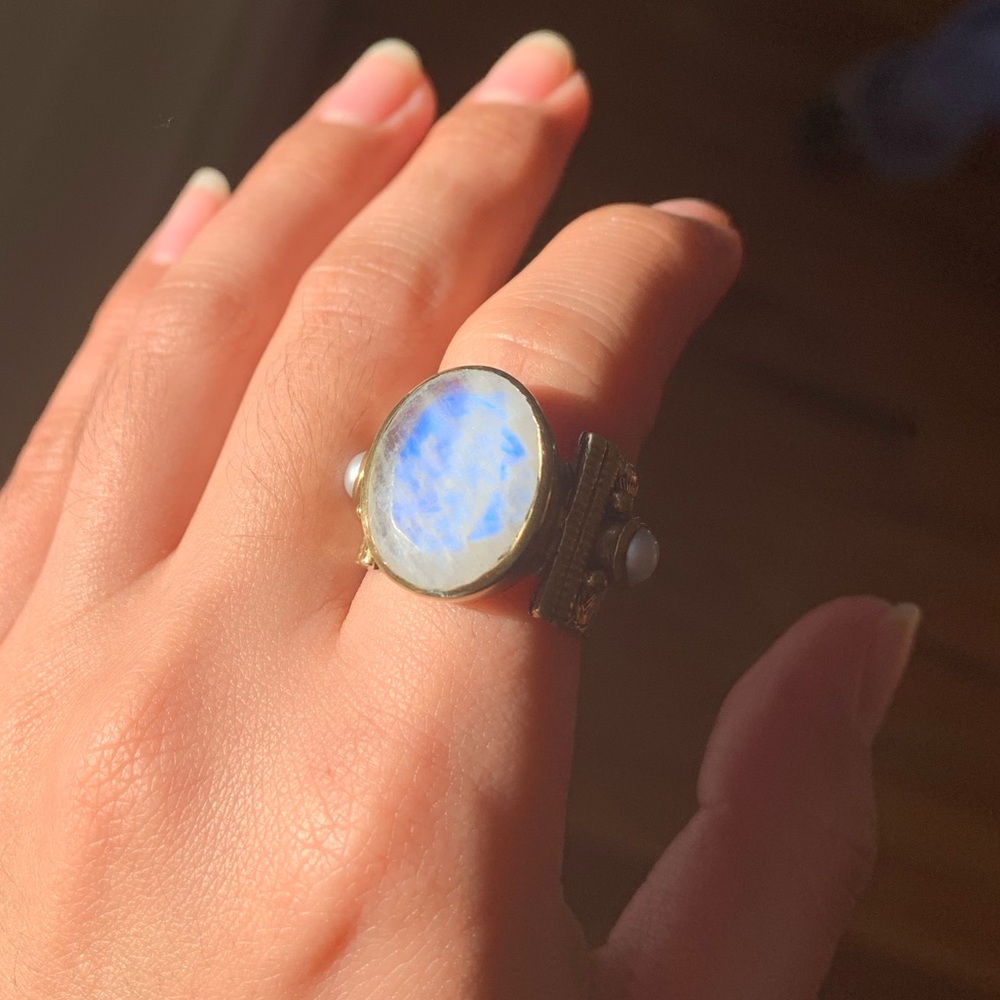 Glowy Moonstone Sterling Silver & Brass Ring 🔮